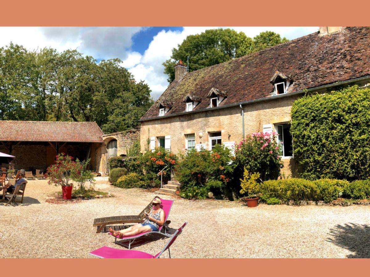 Couches Domaine Les Bertrands Bed & Breakfast エクステリア 写真